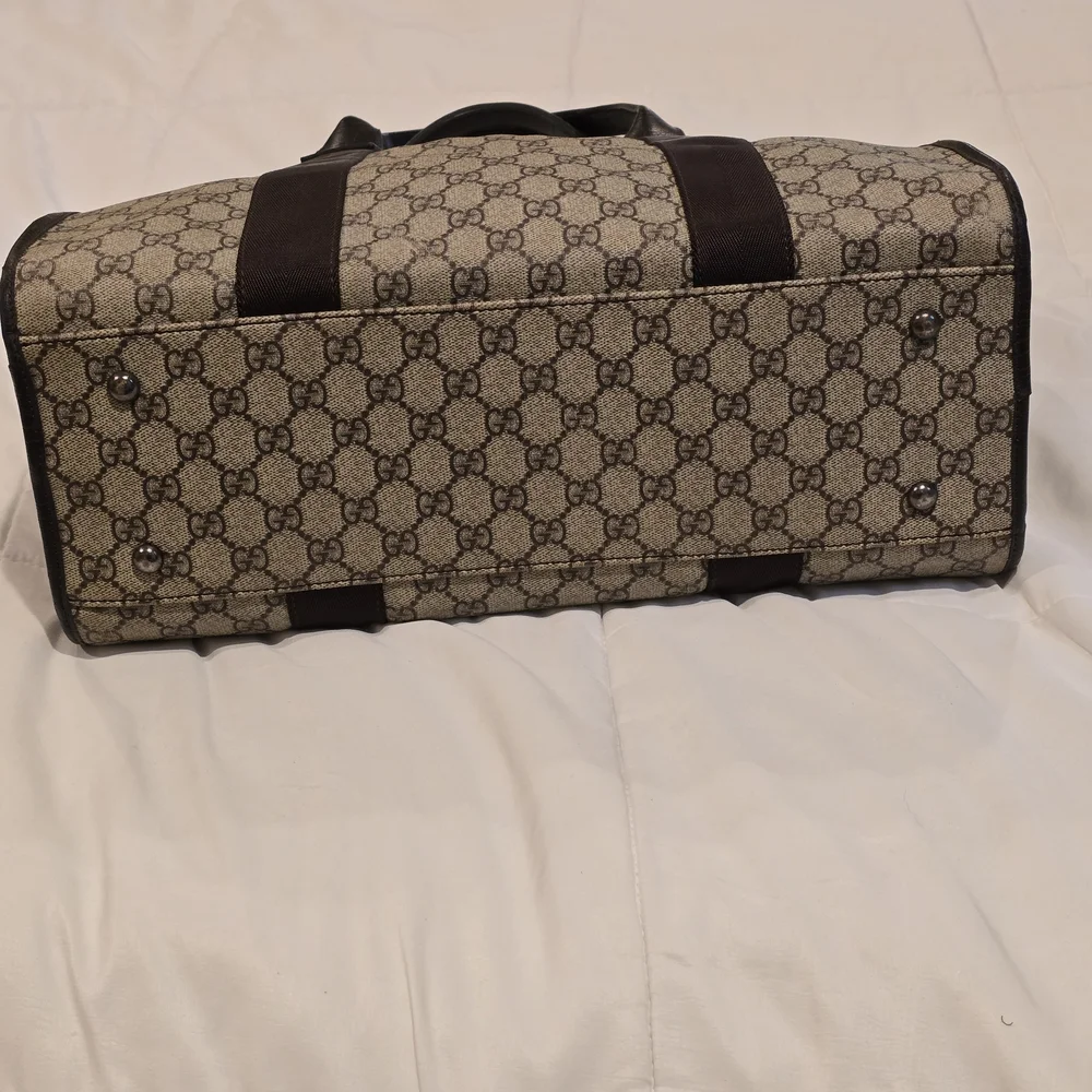 Authentic Gucci Tote Bag.